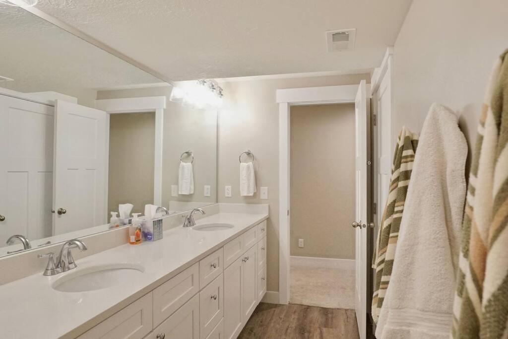 Talus Ridge Retreat Apartment